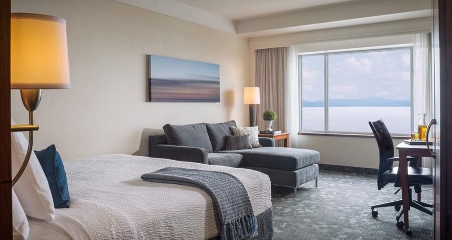 Courtyard By Marriott Burlington Hotel Exterior photo